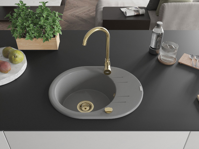 Lavabo mat gëllener Batteri a Siphon