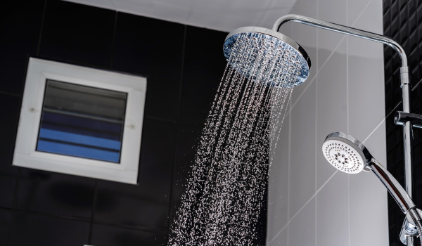 Comment installer un bras de douche ?