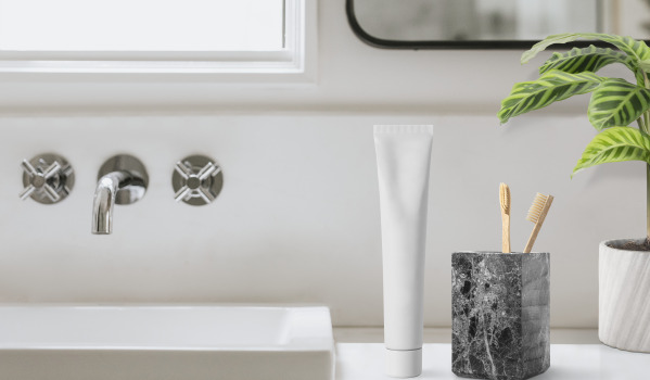 Oral hygiene accessories