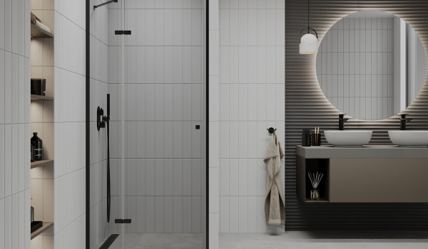 Salle de bain sobre avec portes de douche