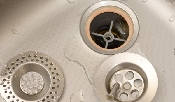 Automateschen Sifon oder traditionelle - wéi een ze wielen a wat sinn d'Differenzen?