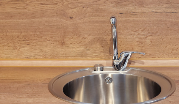 Évier rond, rectangulaire ou carré ? Quel design choisir ?