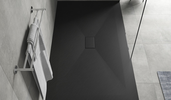 Receveur de douche avec structure en pierre