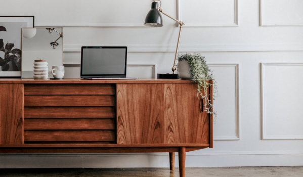 Comment choisir la couleur du sol pour les meubles et plus encore?