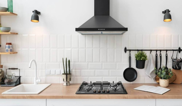 Que devrait-on trouver dans une cuisine bien conçue?